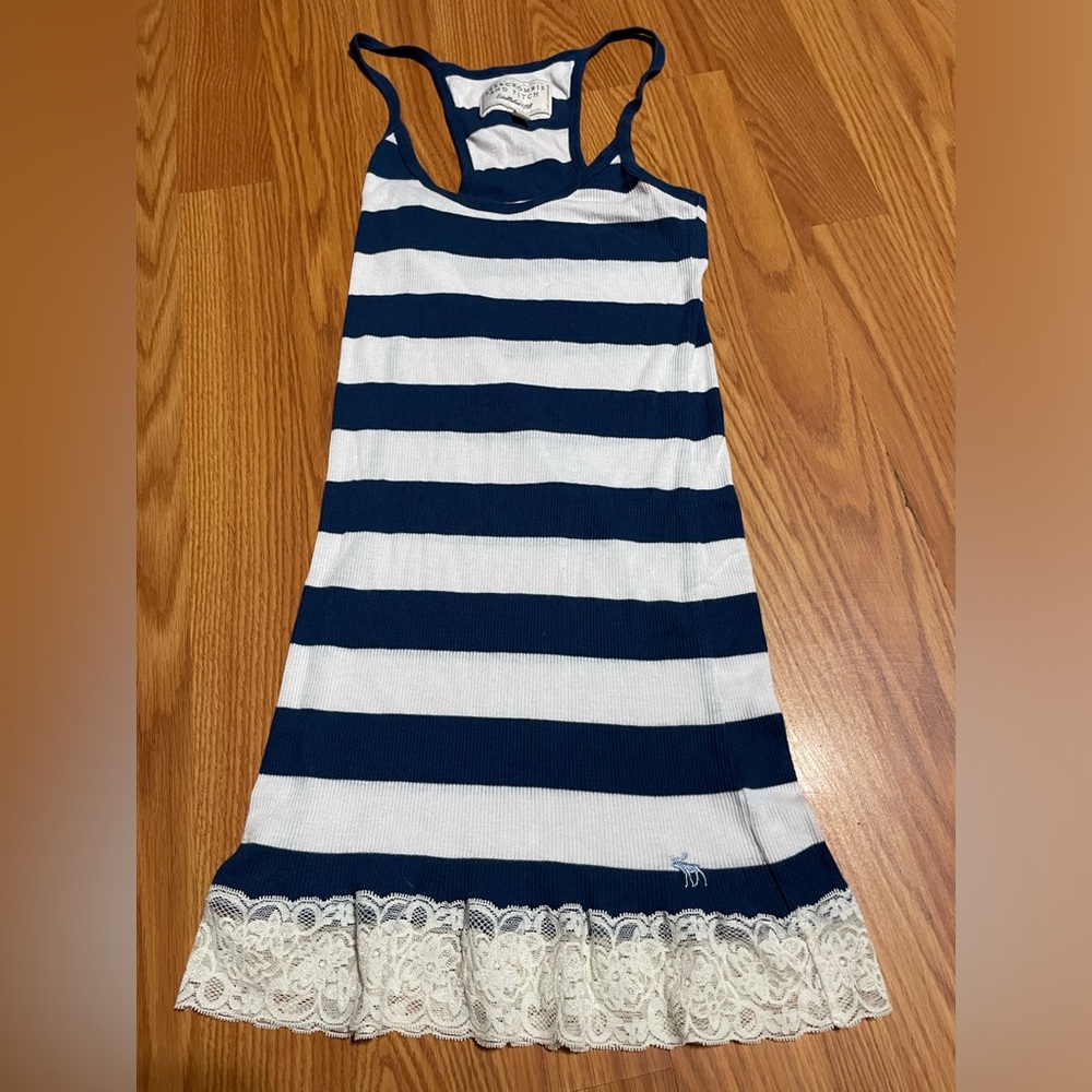 Like New Abercrombie And Fitch Tank Top Size Small
